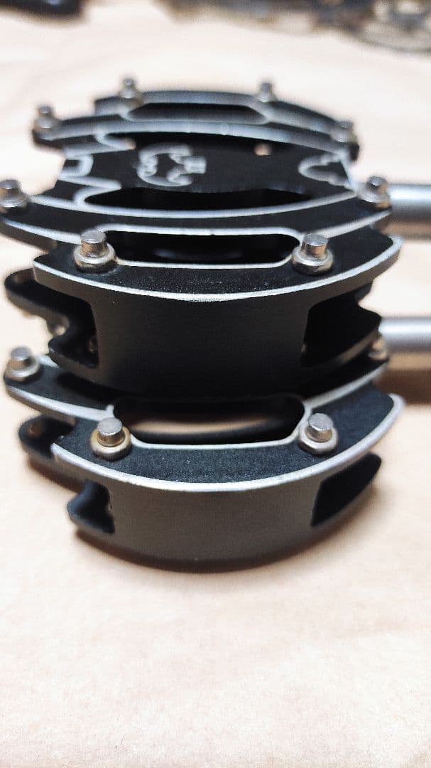 ペダルブラック