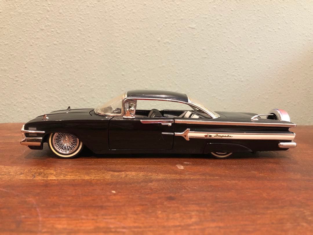 1960 シボレー インパラ JADA TOYsミニカー