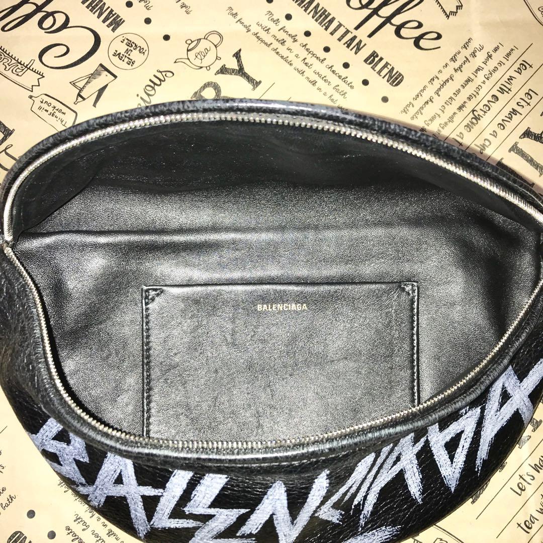 バレンシアガ スーベニア グラフィティ バッグ ウエストポーチ S3098