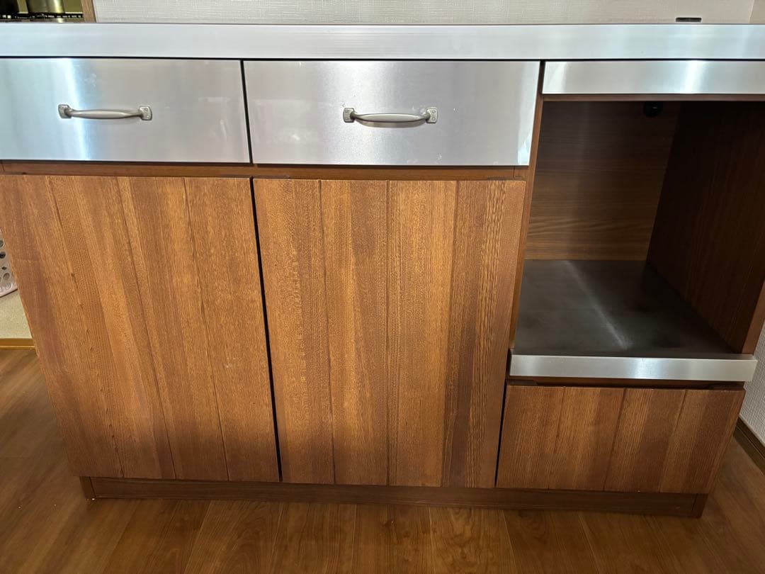 unico キッチンカウンター ウニコ　食器棚 ステンレス