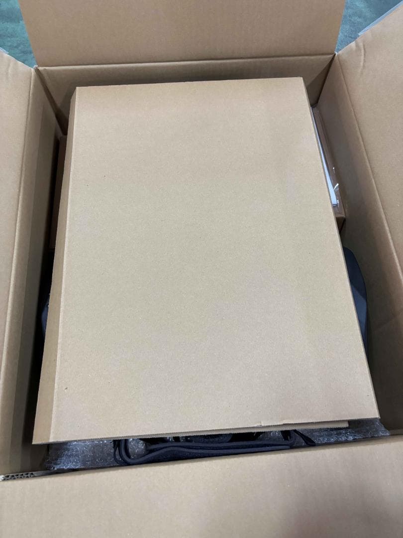 超高性能・電動アシストスーツEp+Robo