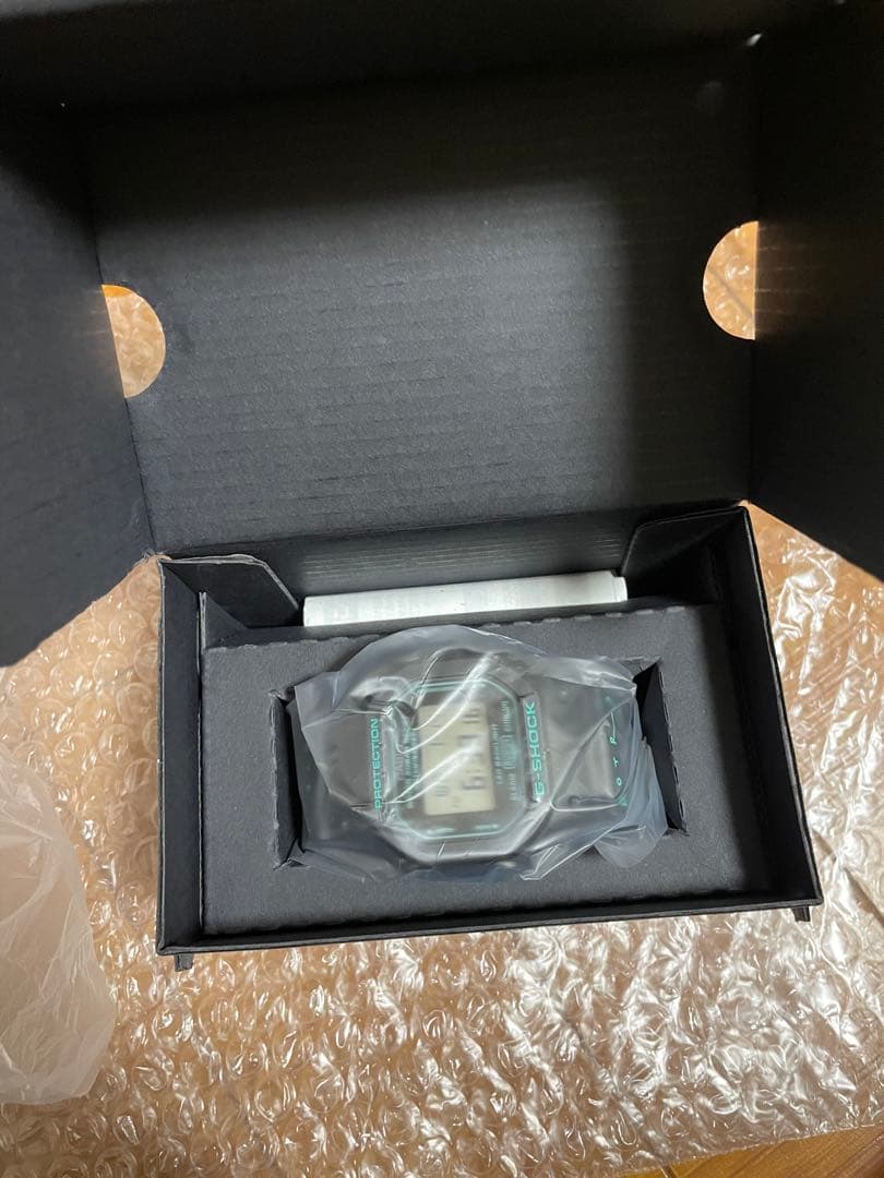 【完全限定モデル】POTR / G-SHOCK x POTR DW-5600