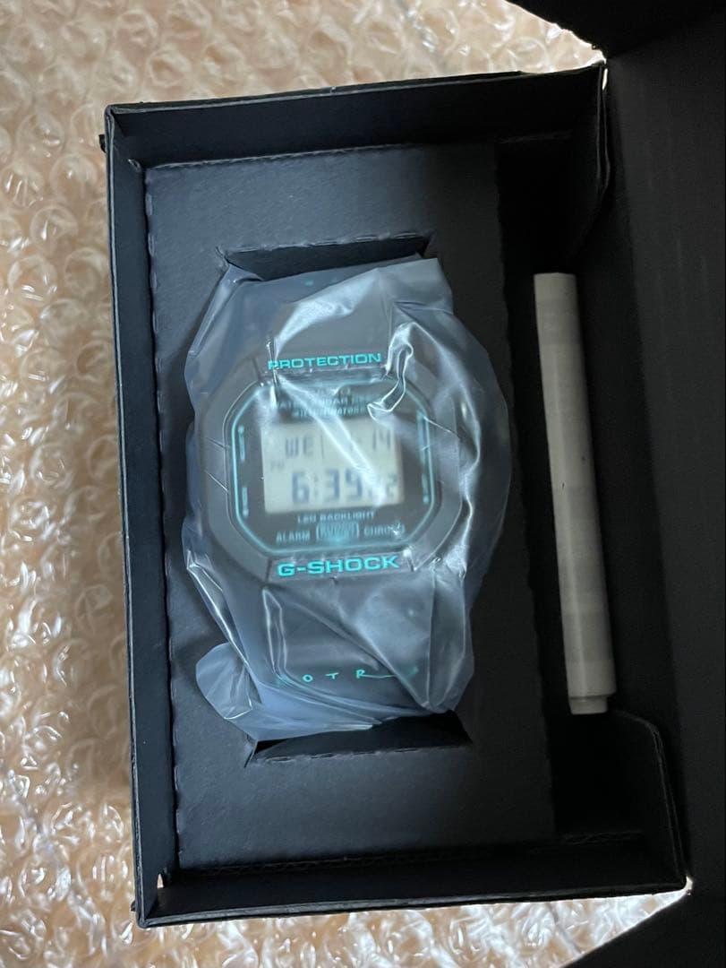 【完全限定モデル】POTR / G-SHOCK x POTR DW-5600