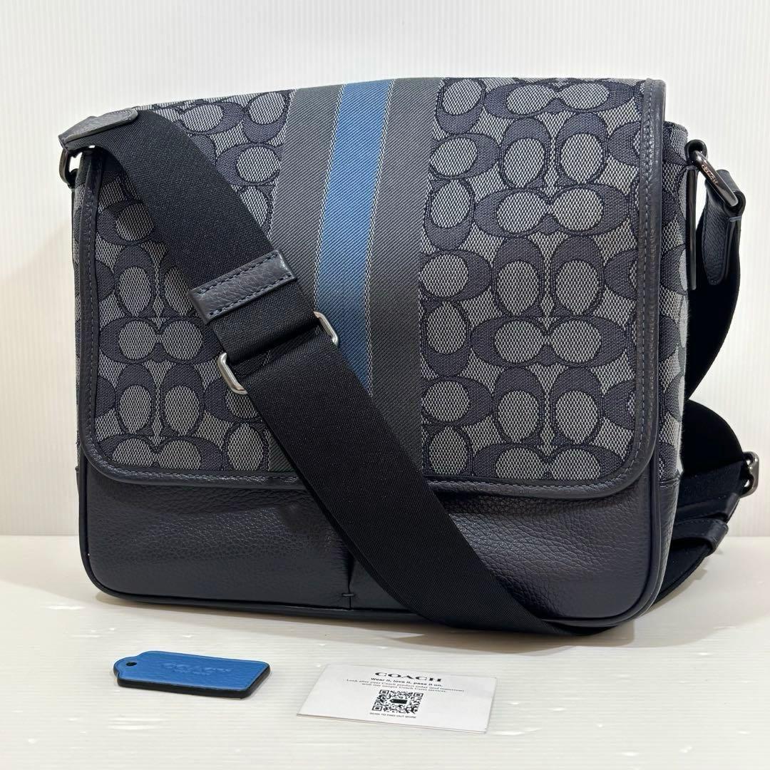 COACH コーチ　ショルダーバッグ トンプソン　シグネチャー　ネイビー