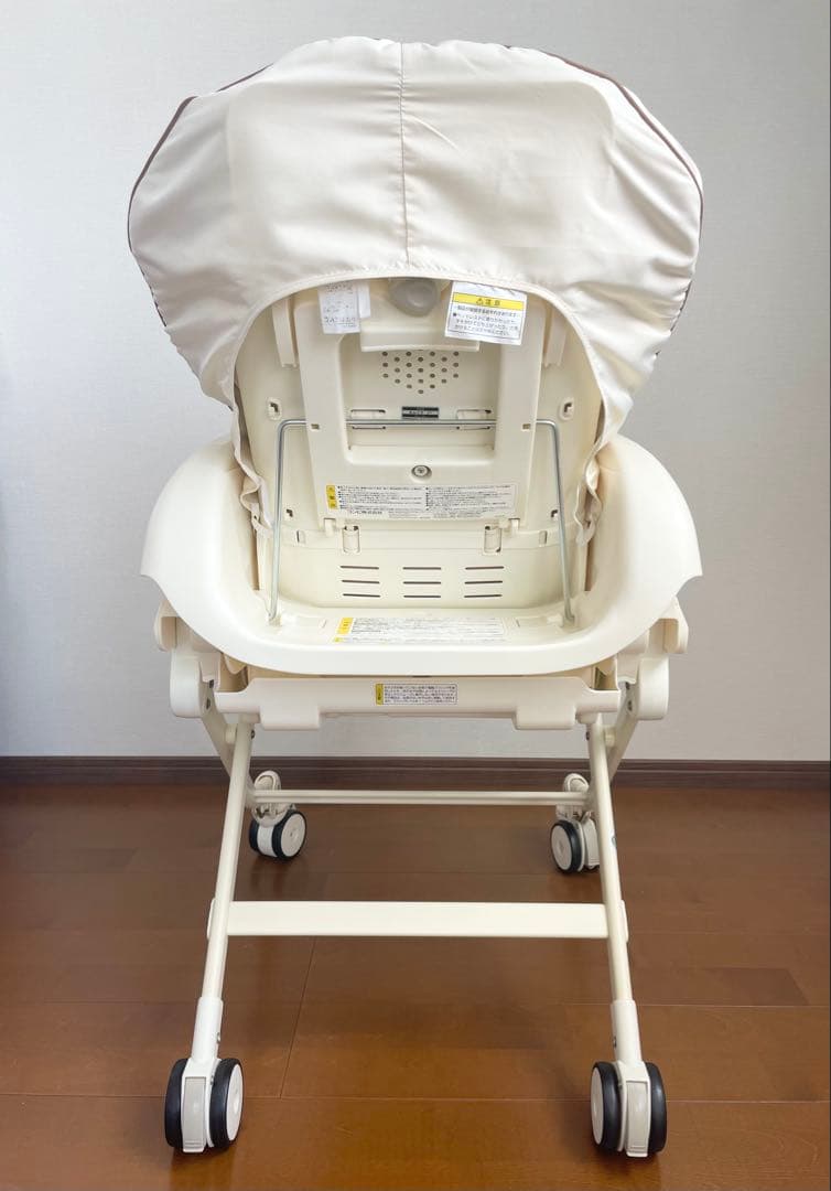 combi ネムリラ AT 電動ハイローベッド&チェア