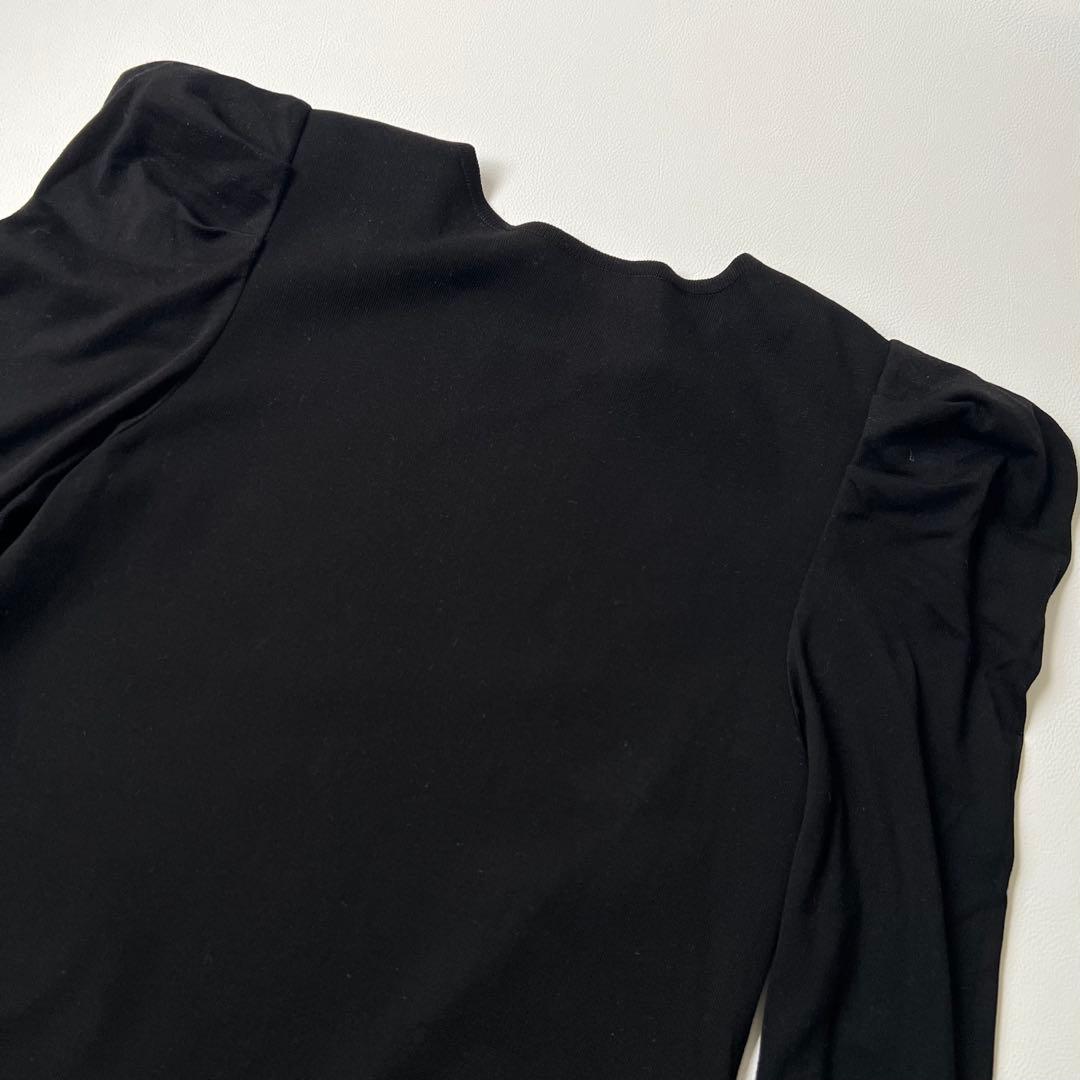 美品　Foxey フォクシー　ニットワンピース　パワーショルダー　ブラック　38