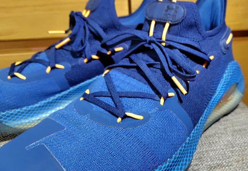 海外限定 レア品 カリー6 Curry 6 Underrated Academy