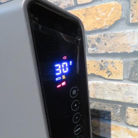 【超美品】デロンギ コンベクターヒーター HXJ60L12