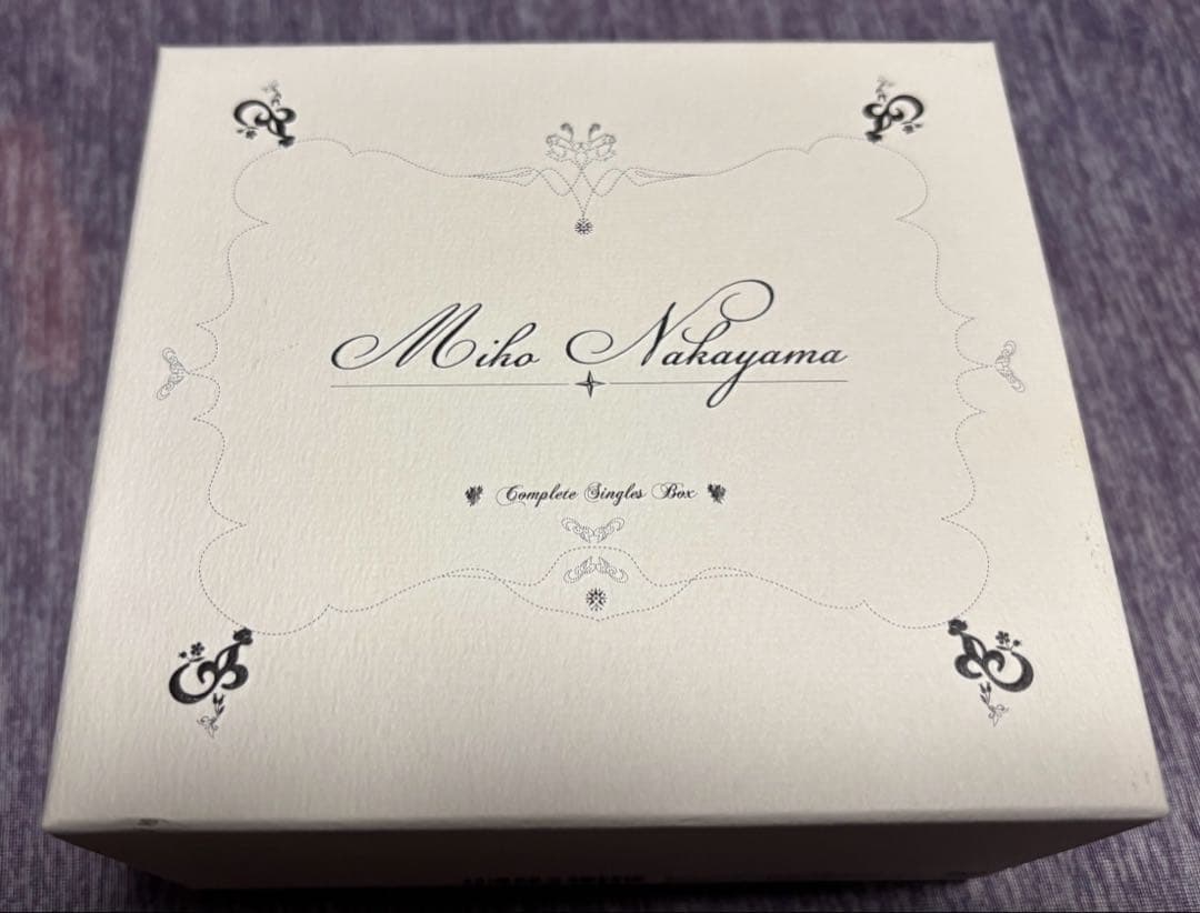 中山美穂　complete singles box