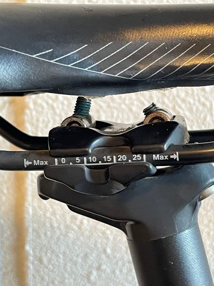 2020年モデル　FUJI JARI 1.5 グラベルロードバイク 49センチ