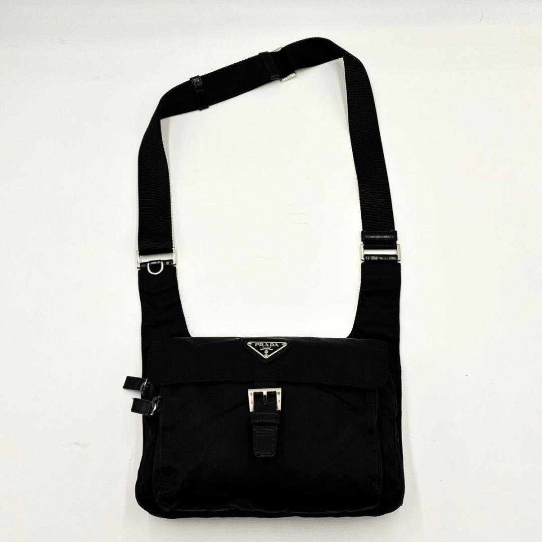 極美品 プラダ ショルダーバッグ 三角ロゴ ナイロン BT0521 白タグ 黒