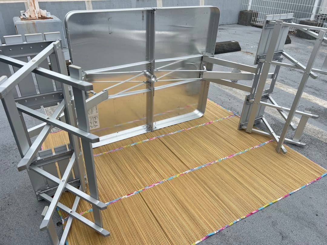 【廃盤品】美品！コールマンアルミ折りたたみテーブル・チェアセットColeman