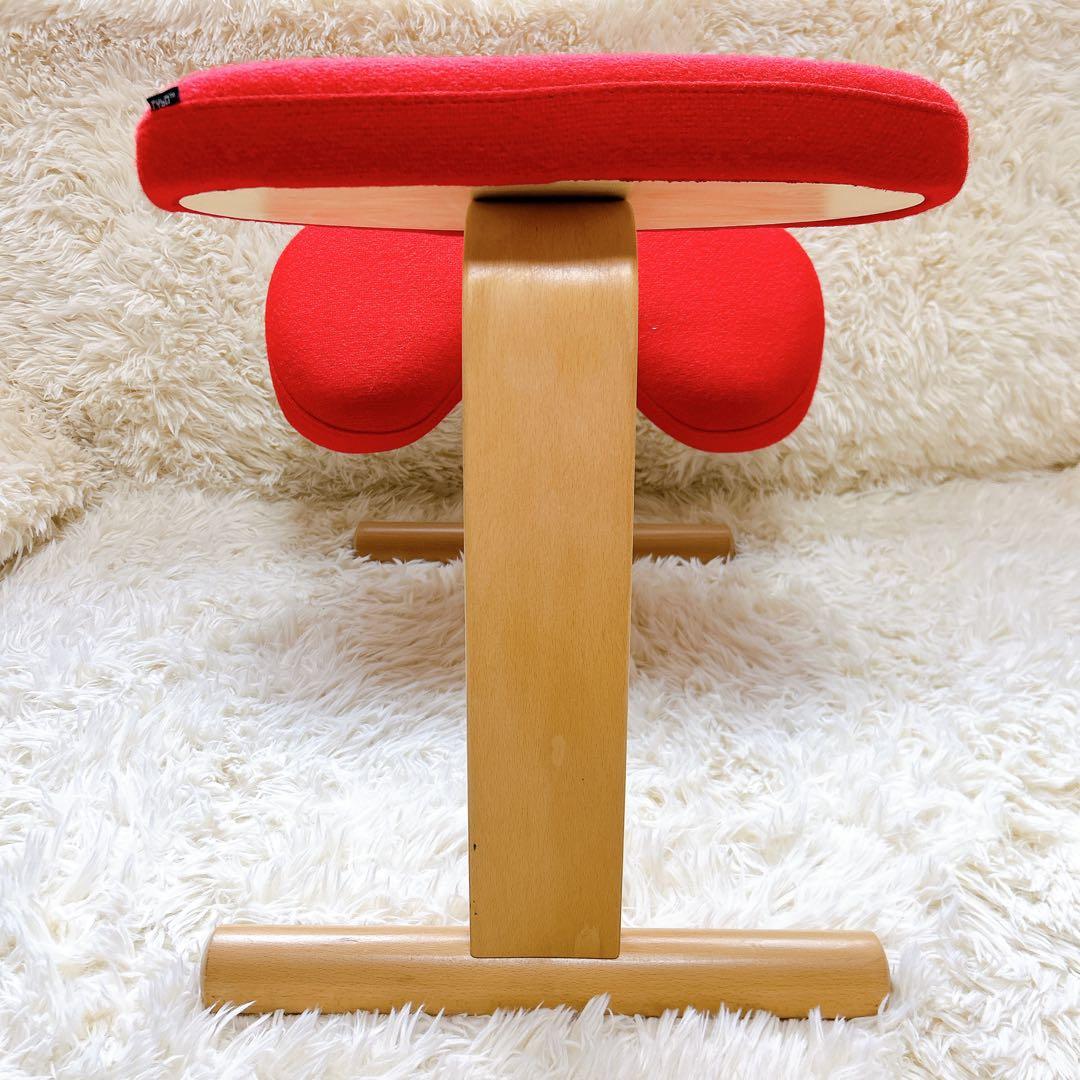 【美品】Ryboリボ社 姿勢矯正バランスチェア バランスイージー　赤
