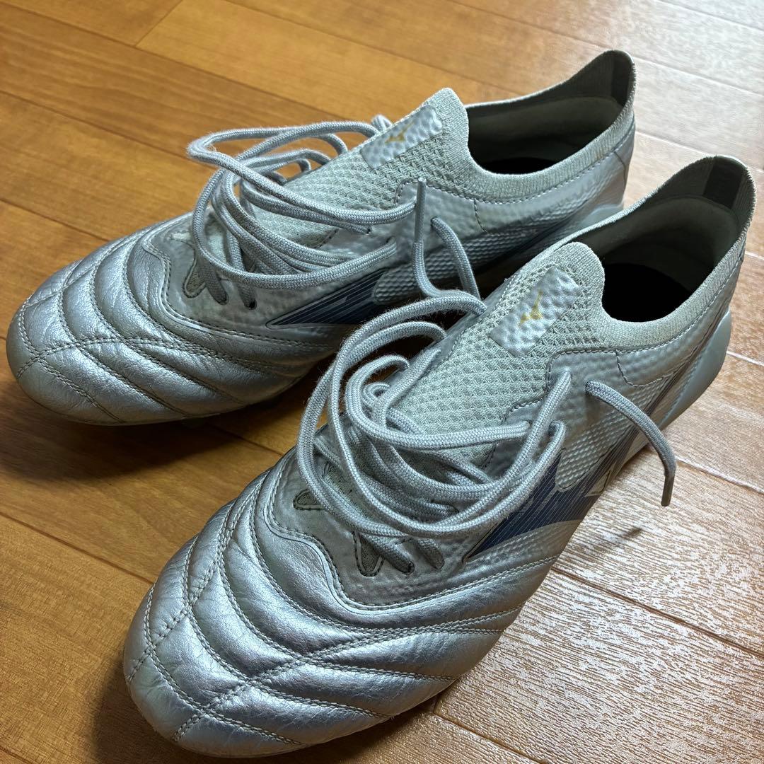 【限定カラー】ミズノ モレリアネオ4β サッカー スパイク 23.5cm