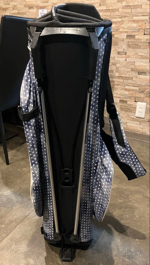 オジオ　キャディバック