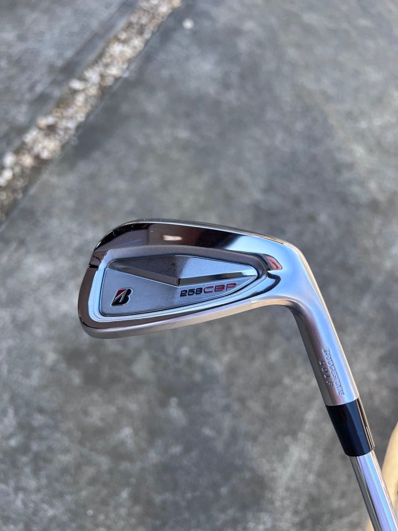 ブリヂストン　アイアンセット　258CBP 5-P 6本　ラウンド未使用　保証書