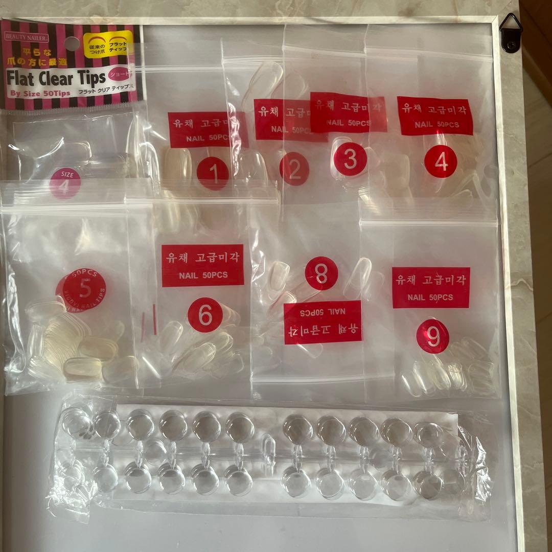ネイルカラー・ジェルネイル クリアケース入り