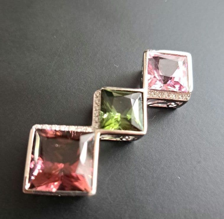 【美品】ネックレス(ペリドット等)