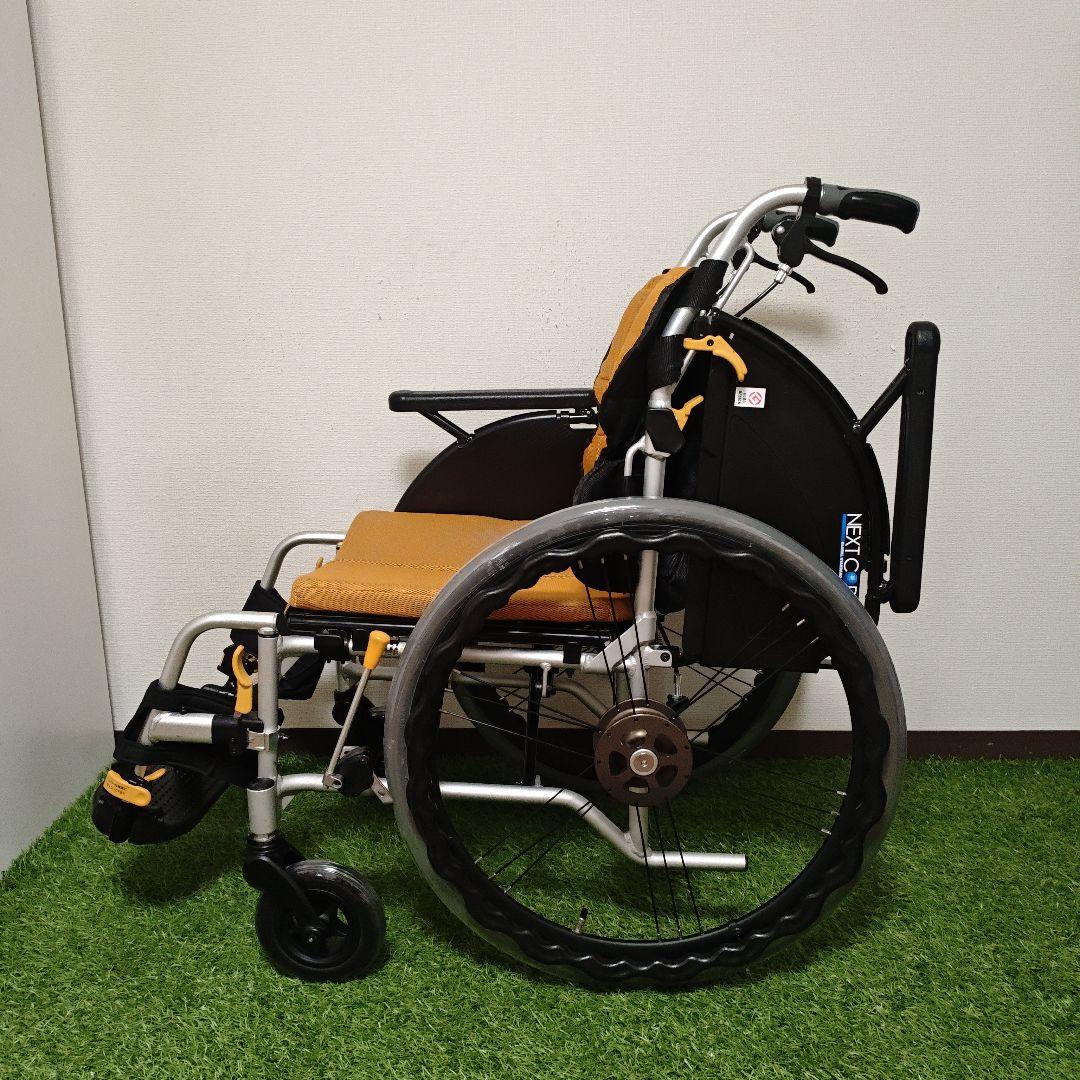 松永製作所 自走式 多機能 車椅子 NEXT-31b