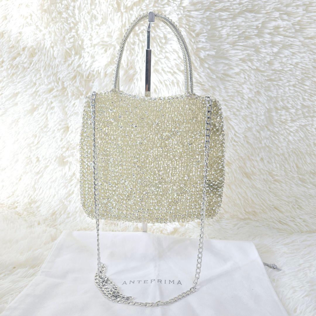 アイアール様✨人気色シルバー✨アンテプリマ スクエア ミディアム シルバー