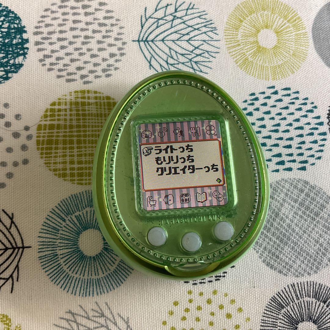 たまごっち 4U+ ライムグリーン フォーユープラス BANDAI バンダイ