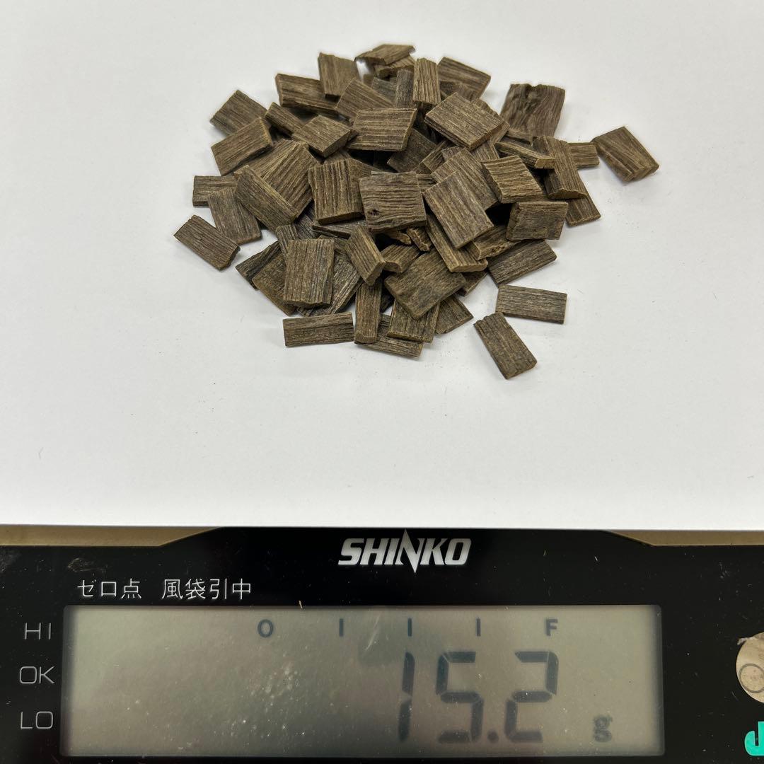 沈水タニ沈香　割15.2g