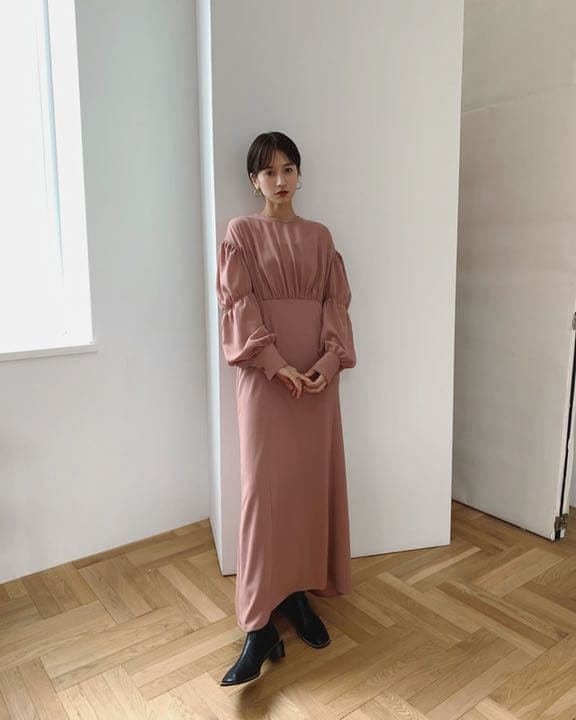 【N 】DOUBLE PUFF MERMAID OP ブラック