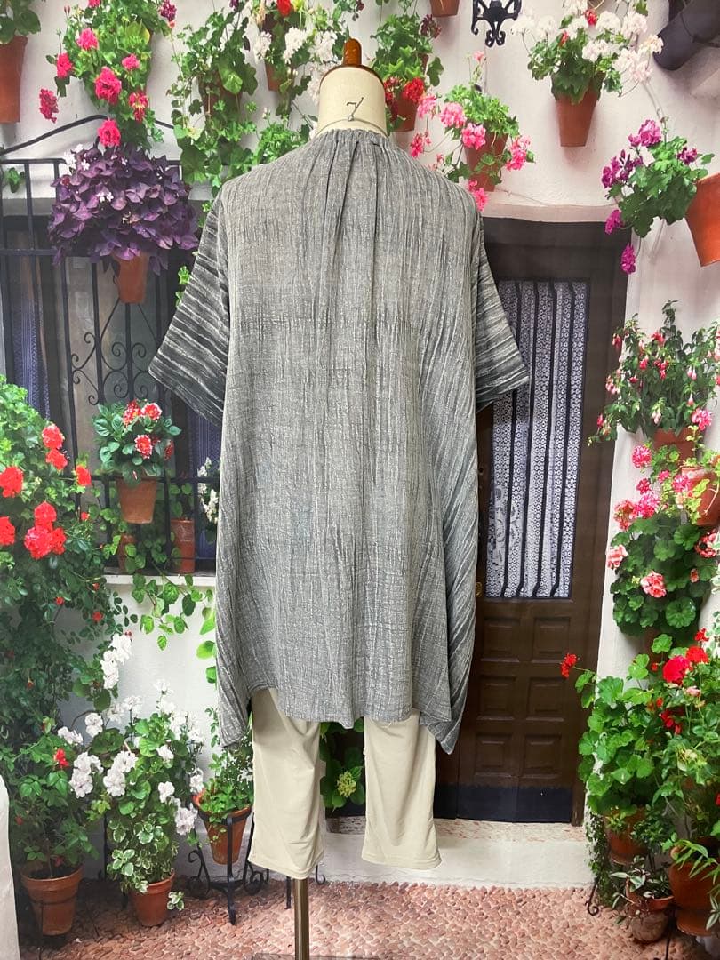 花938新品koibitomisaki 綿麻 刺繍付きAラインTU/951