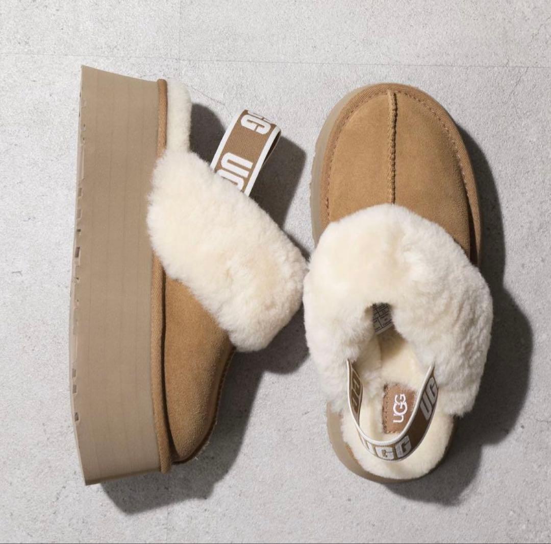 UGG レディース プラットフォームサンダル ブラウン　チャスナット　厚底