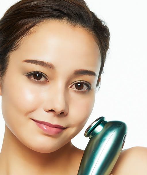 【新品未使用】BIKEA BRILLARE＜ビケアブリラーレ＞美顔器ローズピンク