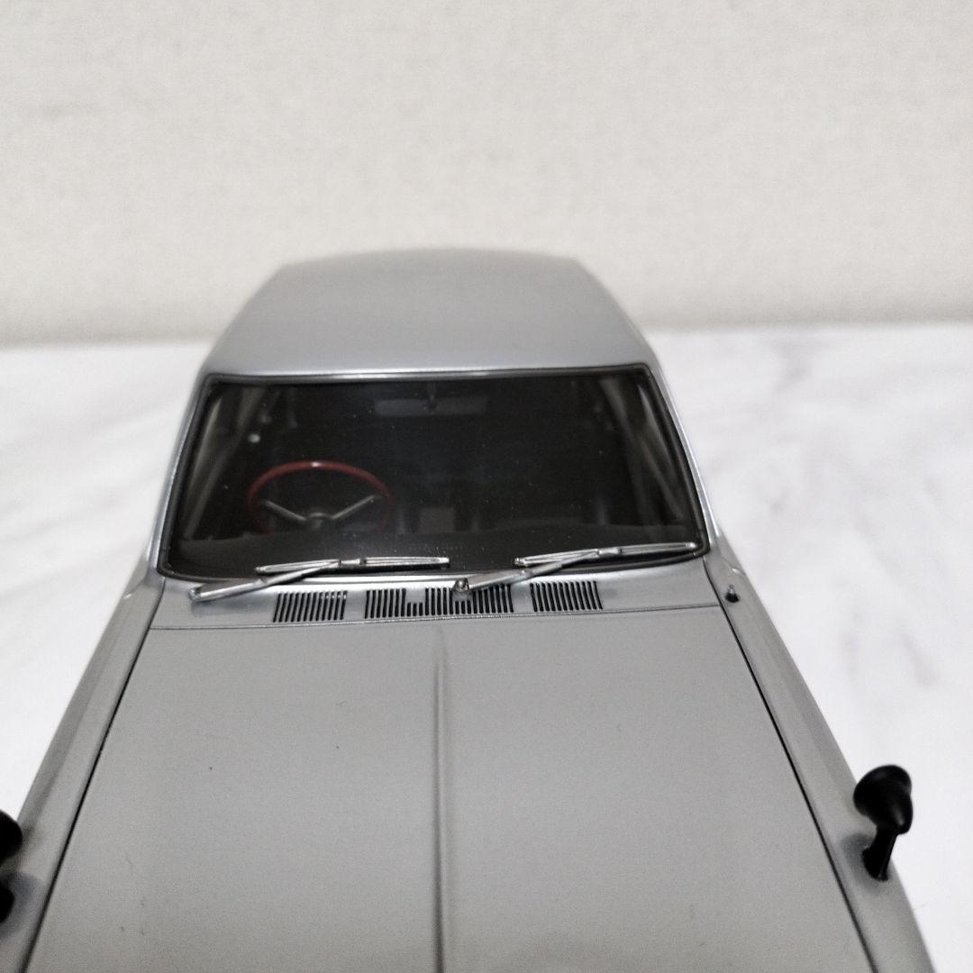 ミッチ７１1/18 イグニッションモデル　スカイライン