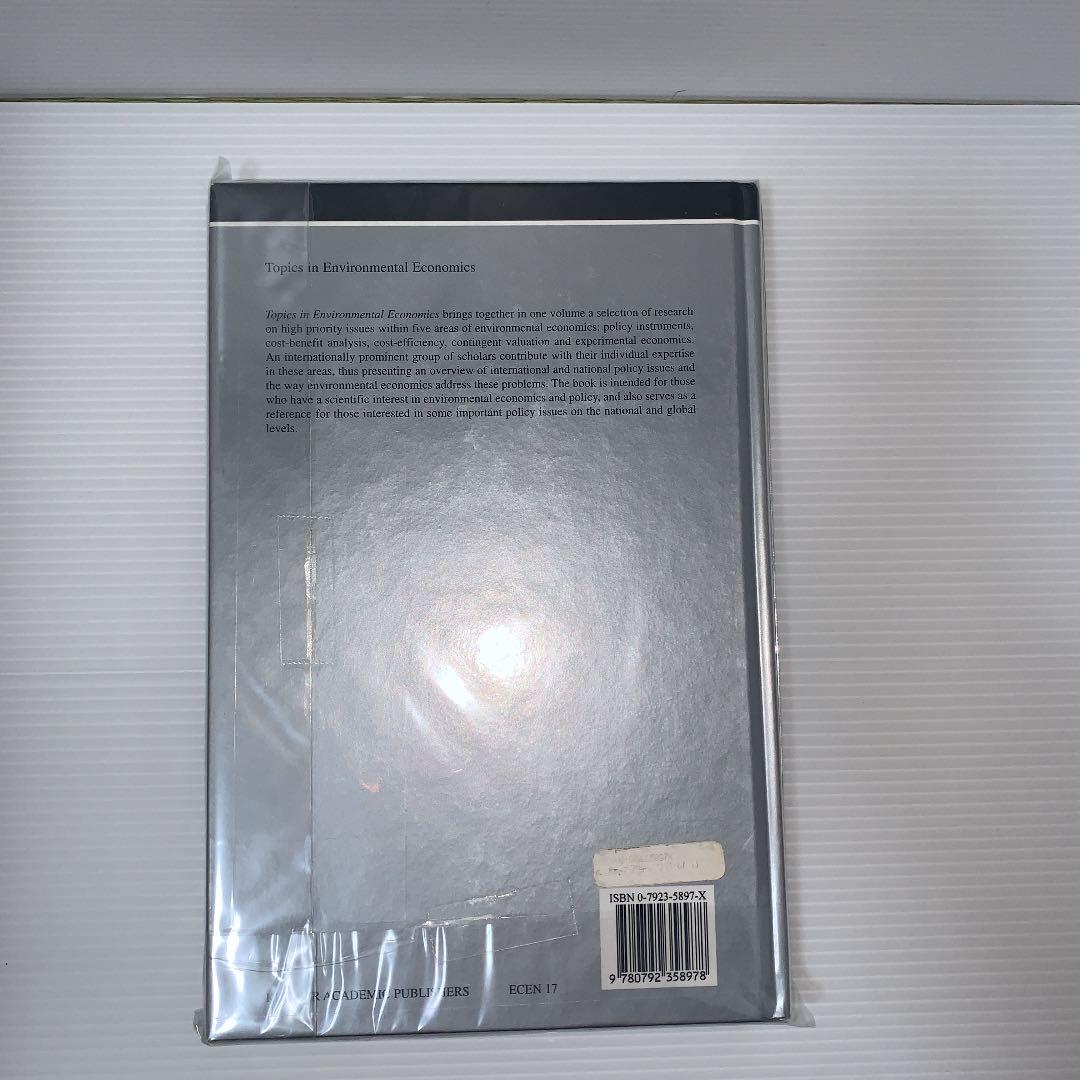 洋書 Topics in Environmental Economics