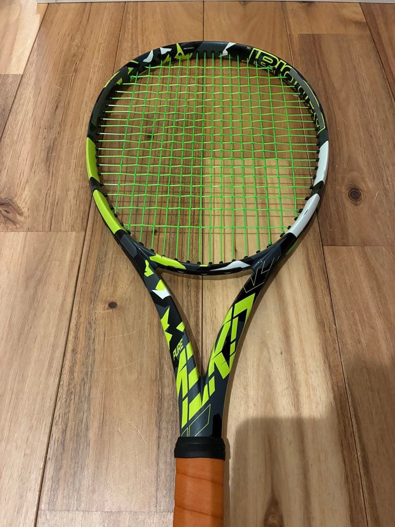 バボラ ピュアアエロ ラケット＆バッグG2 フェアウェイ レザーグリップ