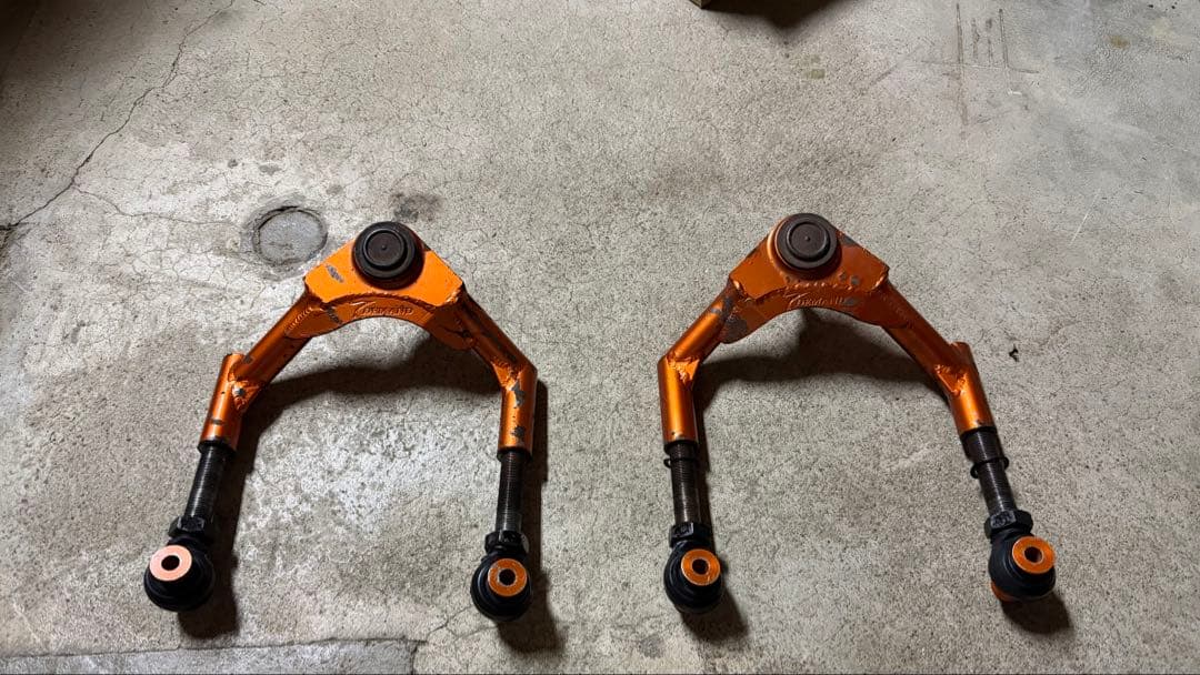 アッパーアーム ティーディメンド