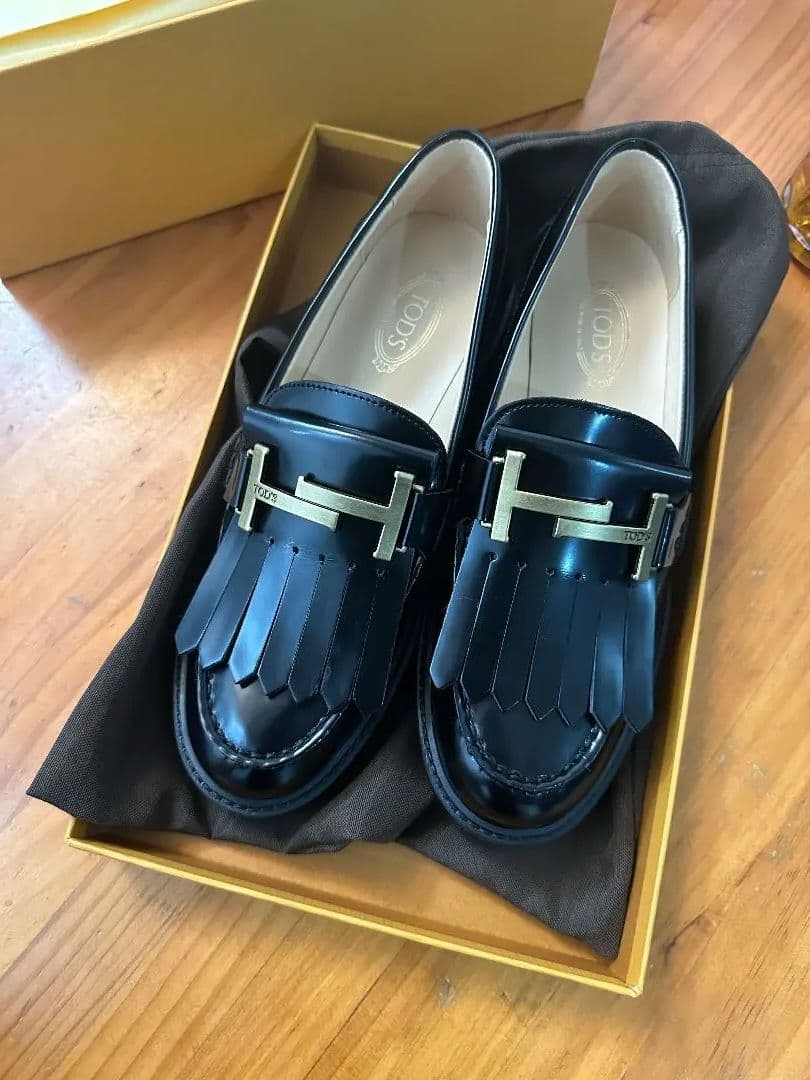 トッズ　 ローファー　フリンジ　36/ 23