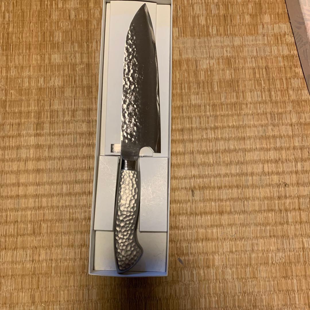 極上品　未使用　プロ用　刀舟　三徳包丁