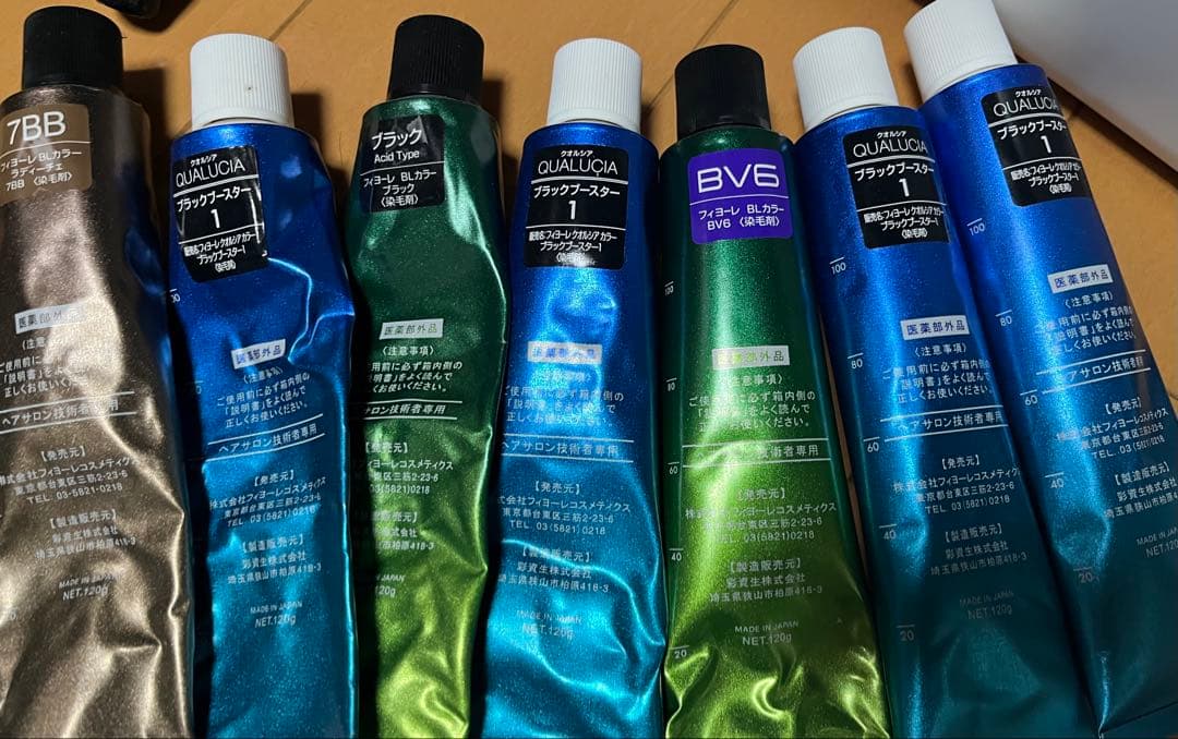 フィヨーレ　カラー剤　120本