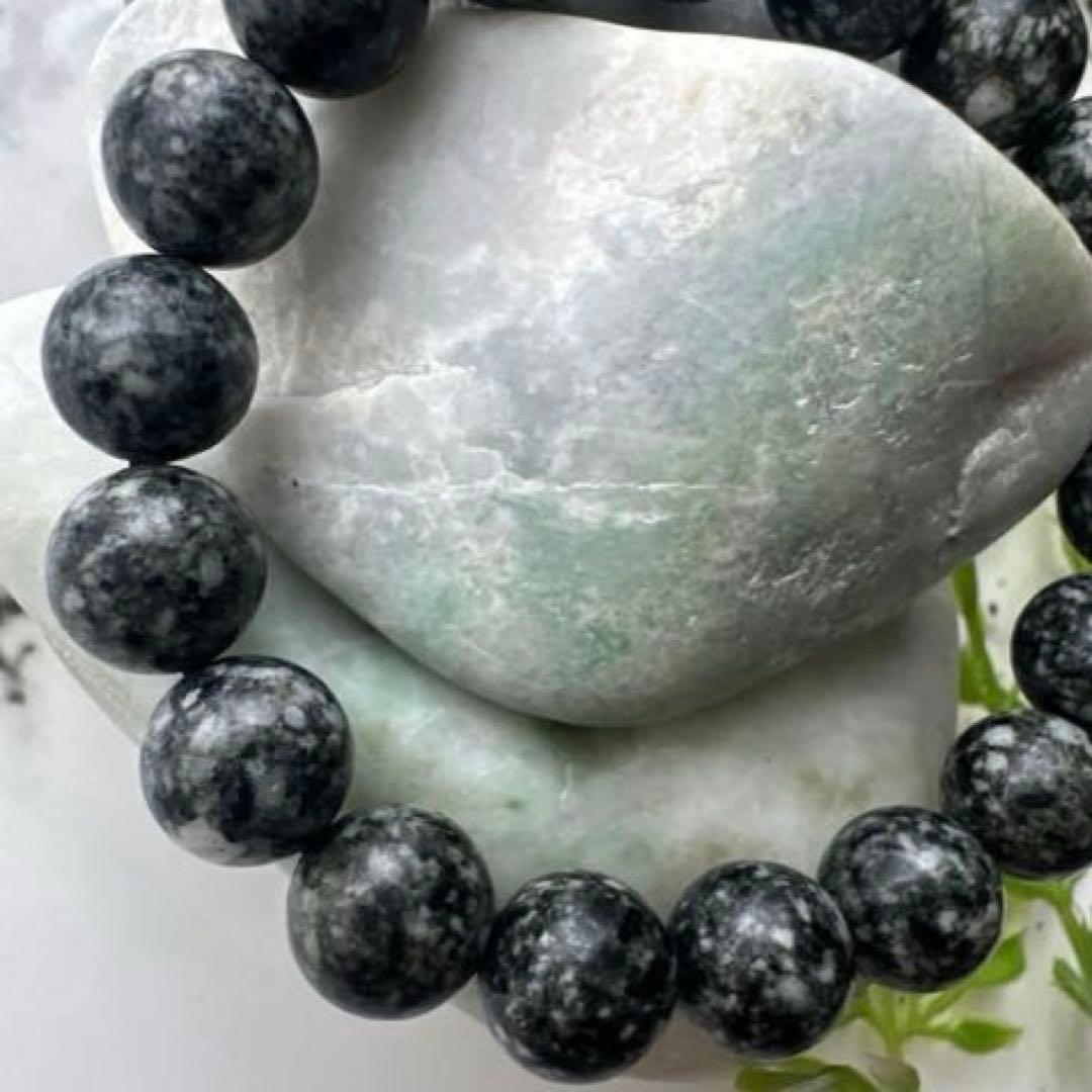 【遠野霊石】 身につけるたび整う｜幸運を招く高波動の感謝の石 10mm