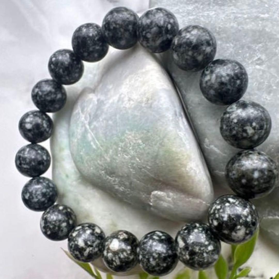 【遠野霊石】 身につけるたび整う｜幸運を招く高波動の感謝の石 10mm