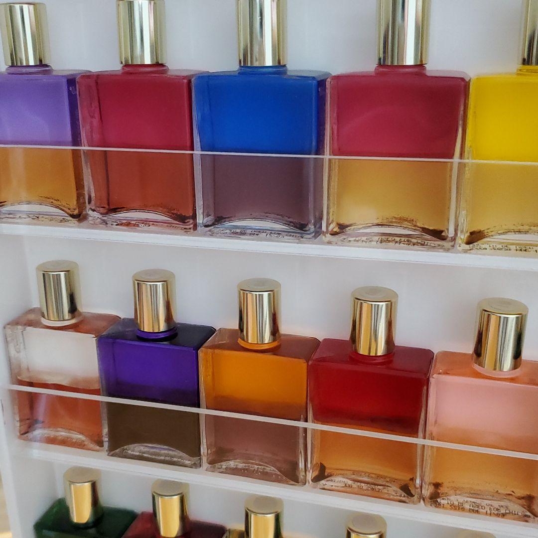 希少！廃盤品！オーラソーマ ボトル 25ml ケース付き！郵送します！！