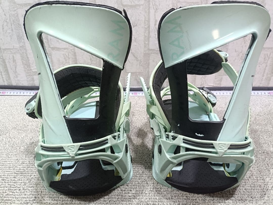 SALOMON HOLOGRAM スノーボード Mサイズ サロモン ホログラム