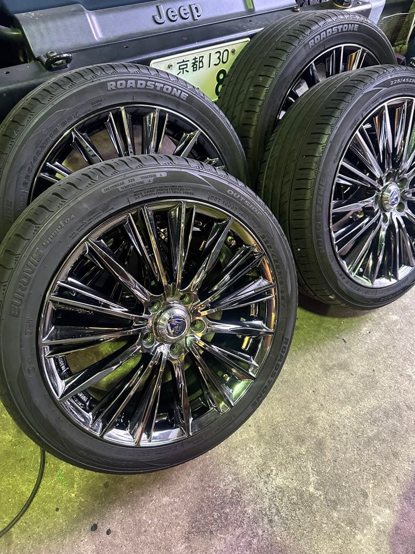 ROADSTONE 18インチ ホイールセット