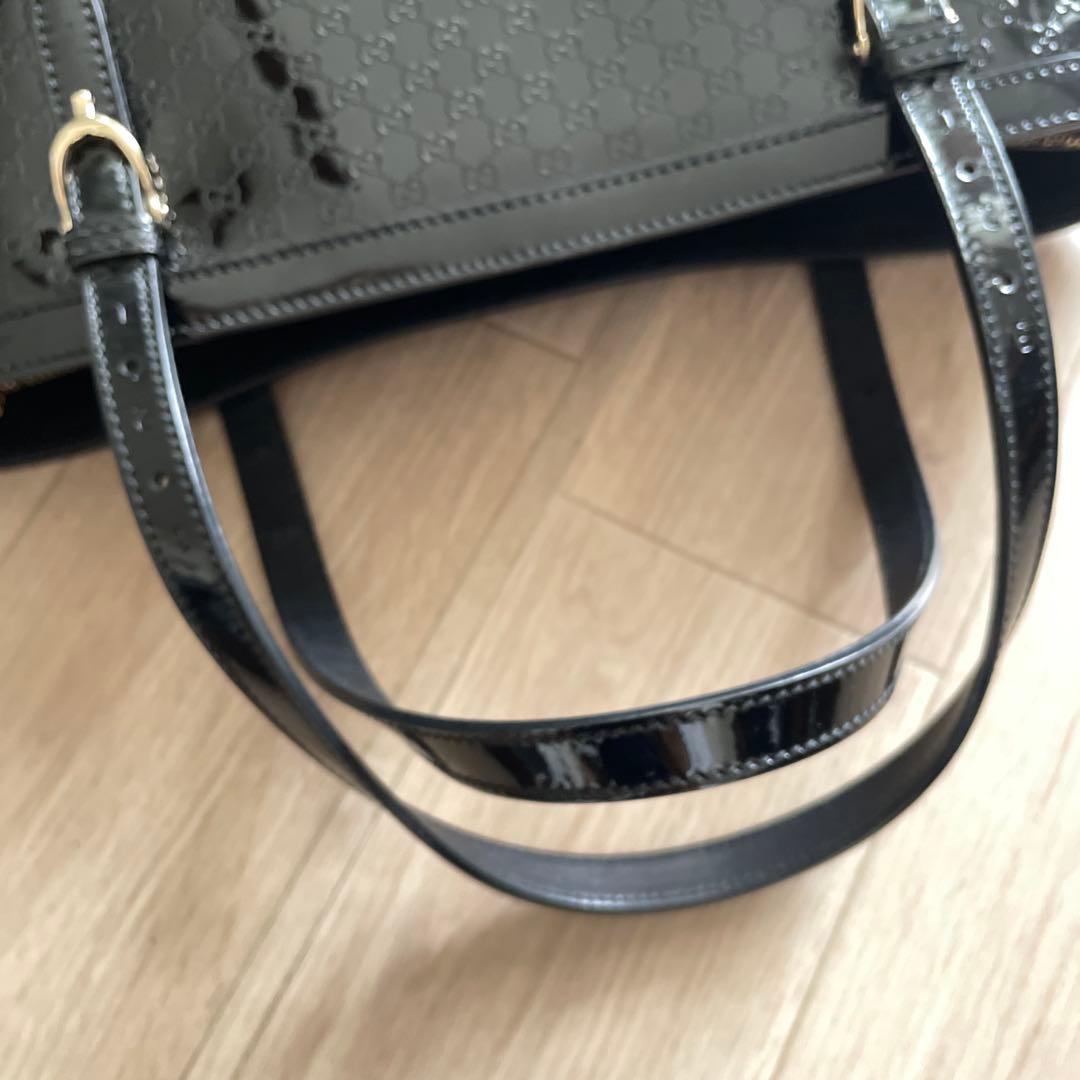 【GUCCI】マイクロGGシマトートバッグ 黒 エナメル