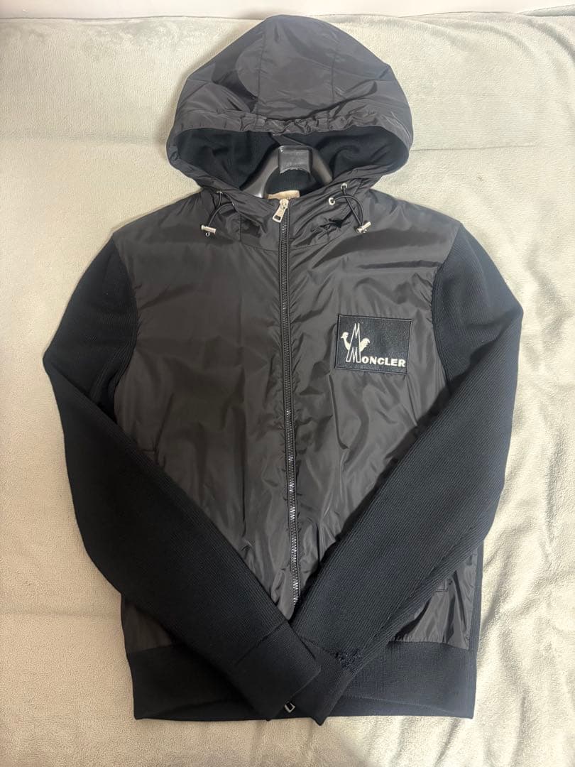 MONCLER フード付きナイロンジャケット