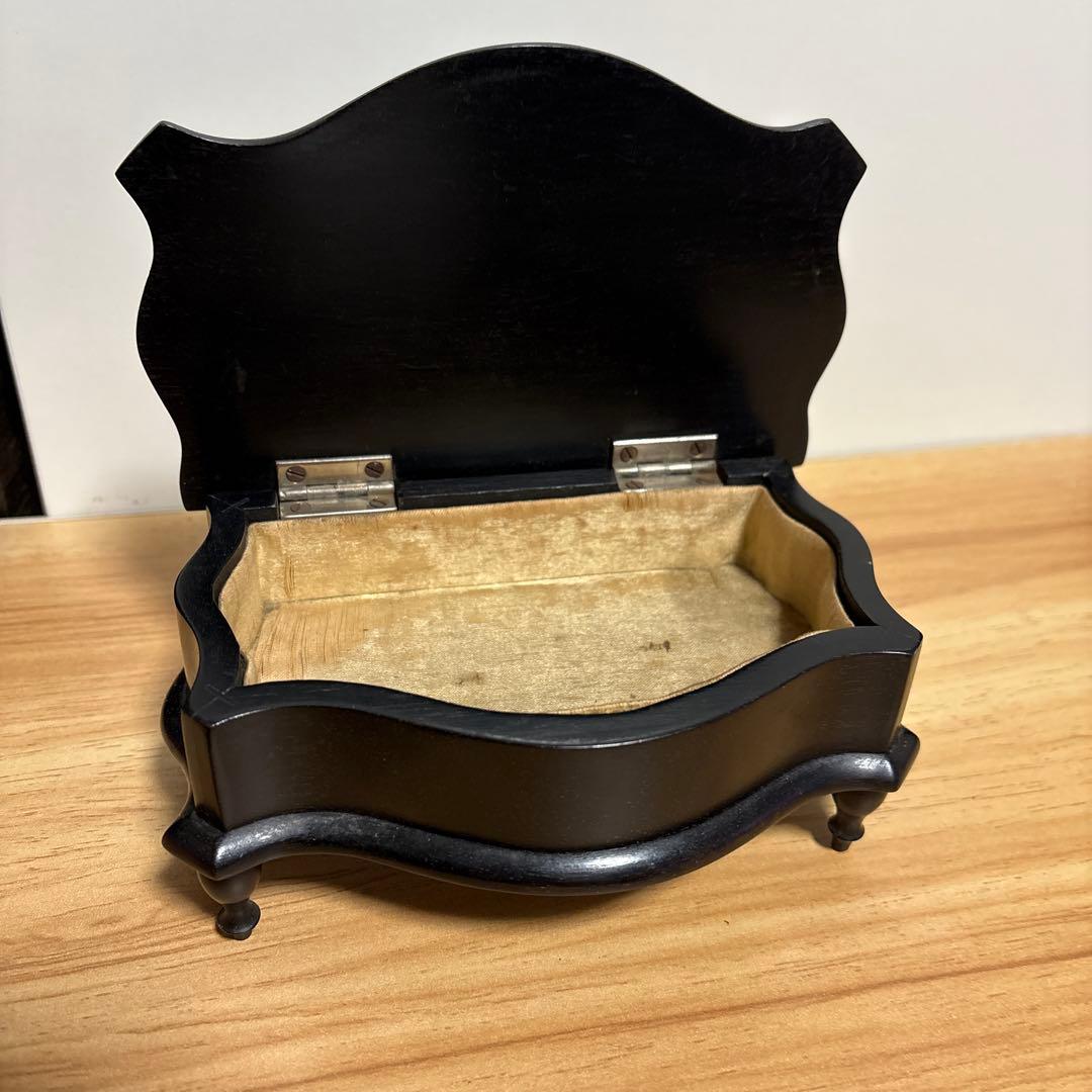 アンテイーク黒檀ジュエリーボックス