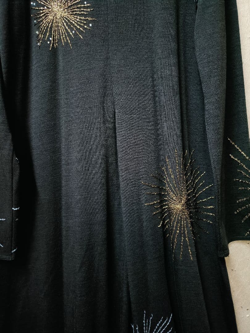 （専用です）希少美品ヨーガンレール刺繍ロングワンピース