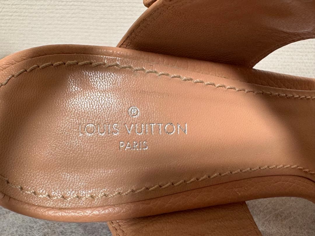LOUIS VUITTON ホライズンライン　サンダル　ピンクベージュ 25cm