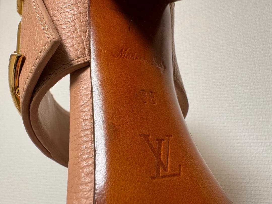 LOUIS VUITTON ホライズンライン　サンダル　ピンクベージュ 25cm