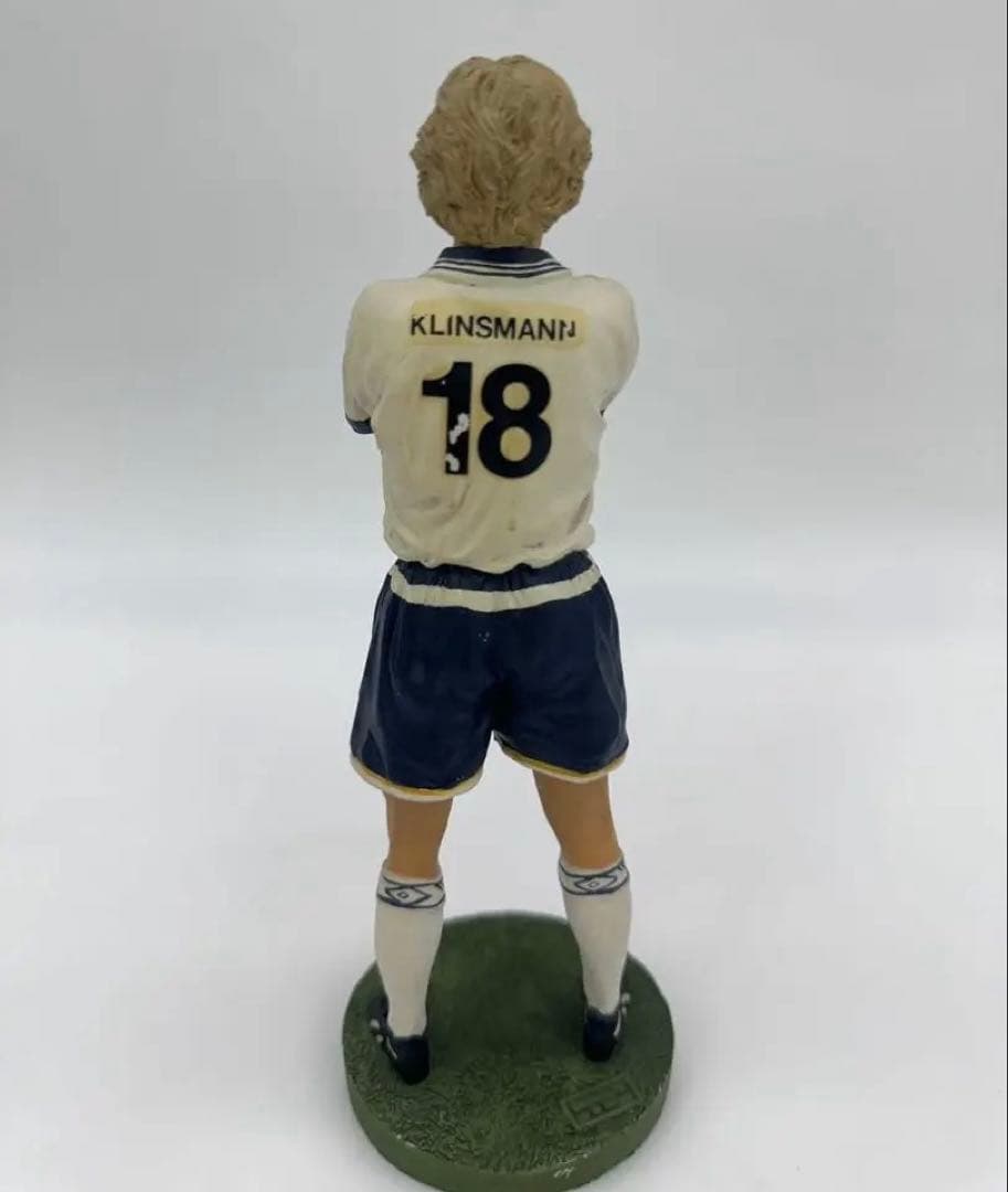 KLINSMANN 18番 フィギュア クリンスマン トッテナム ユニフォーム