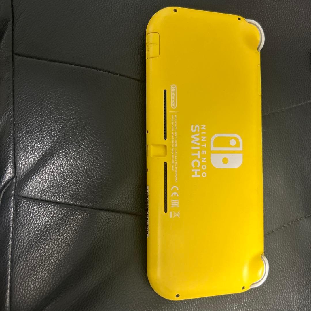 Switchライト 黄色 箱無し